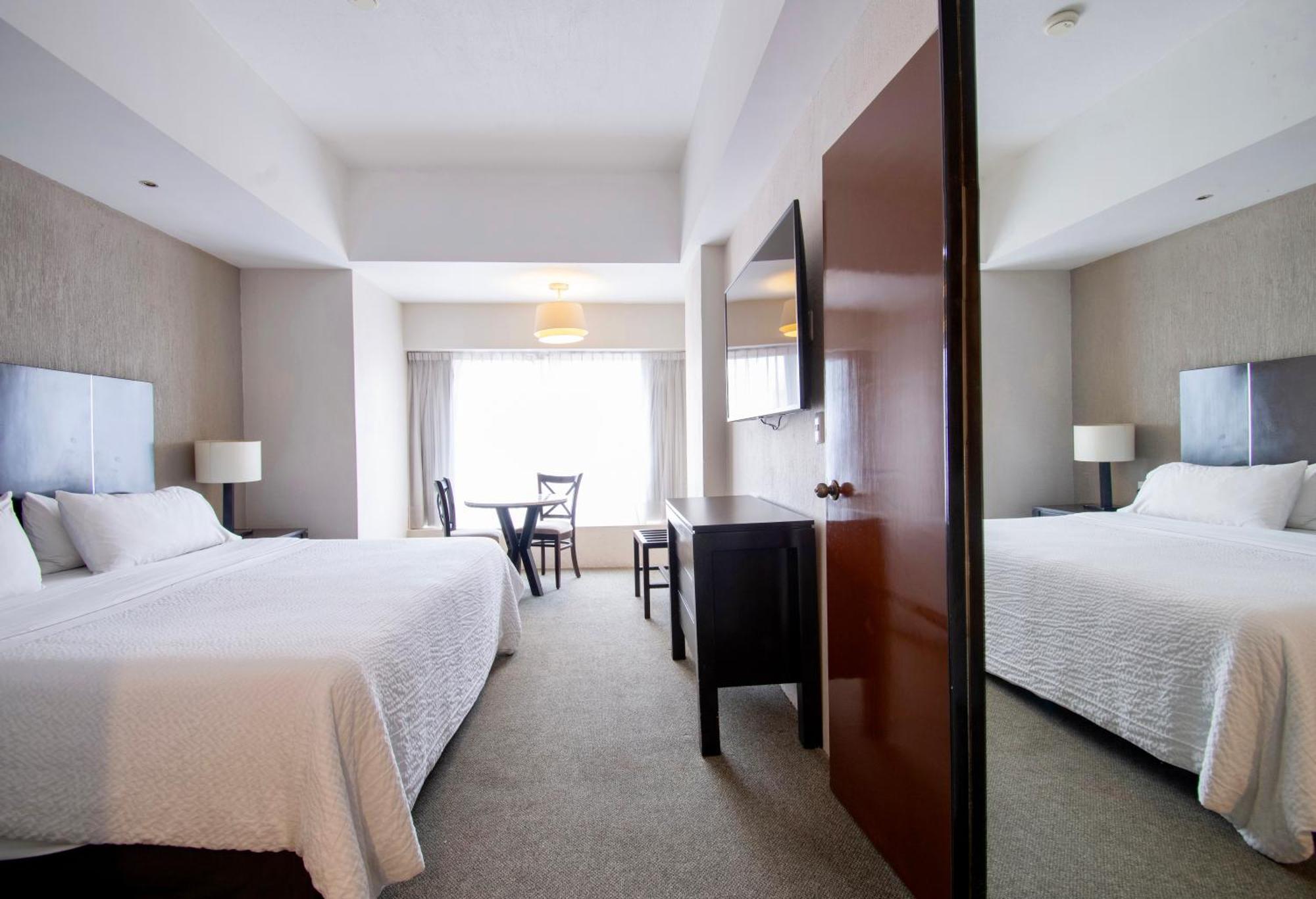 Hotel Plaza Genova Centro Guadalajara Dış mekan fotoğraf
