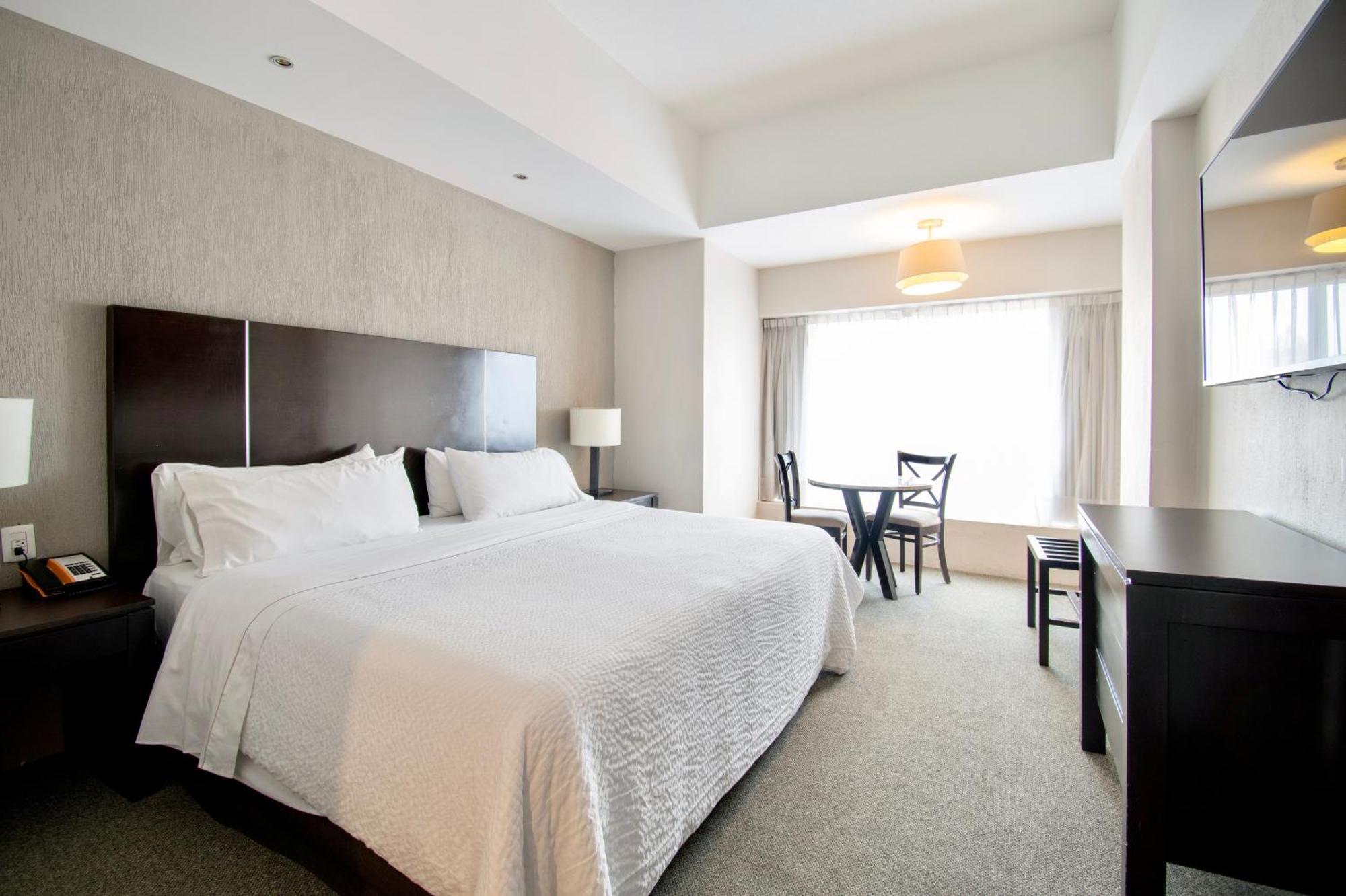 Hotel Plaza Genova Centro Guadalajara Dış mekan fotoğraf